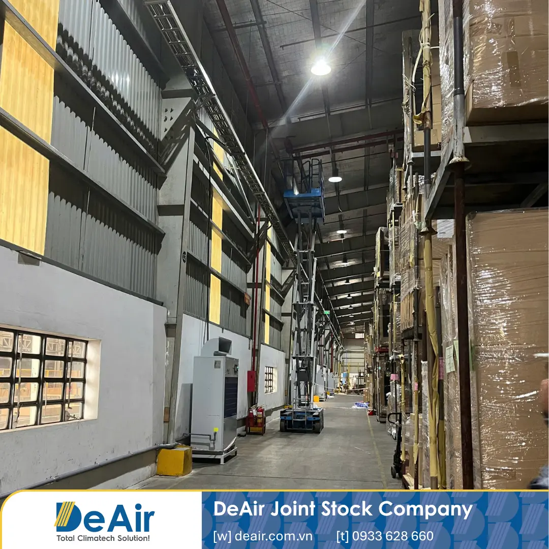 DeAir.RE-600 system fully installed in the warehouse