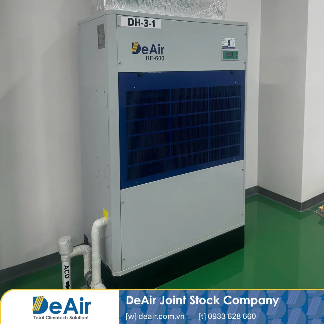 DeAir.RE-600 kết nối ống gió và ống thoát nước