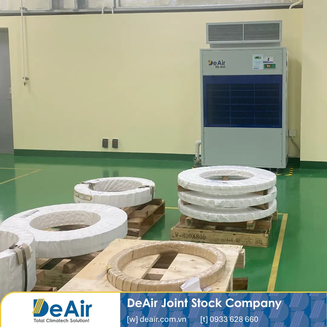 Máy hút ẩm công nghiệp Heat-Pump DeAir.RE lắp tại kho cơ khí chính xác