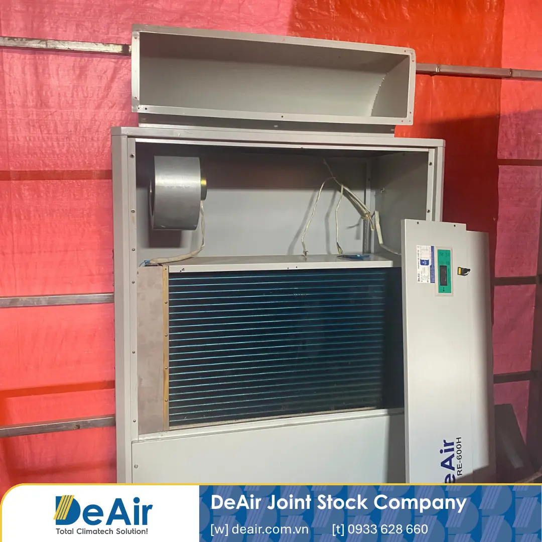 Removing the fan and cleaning the condenser and evaporator coils