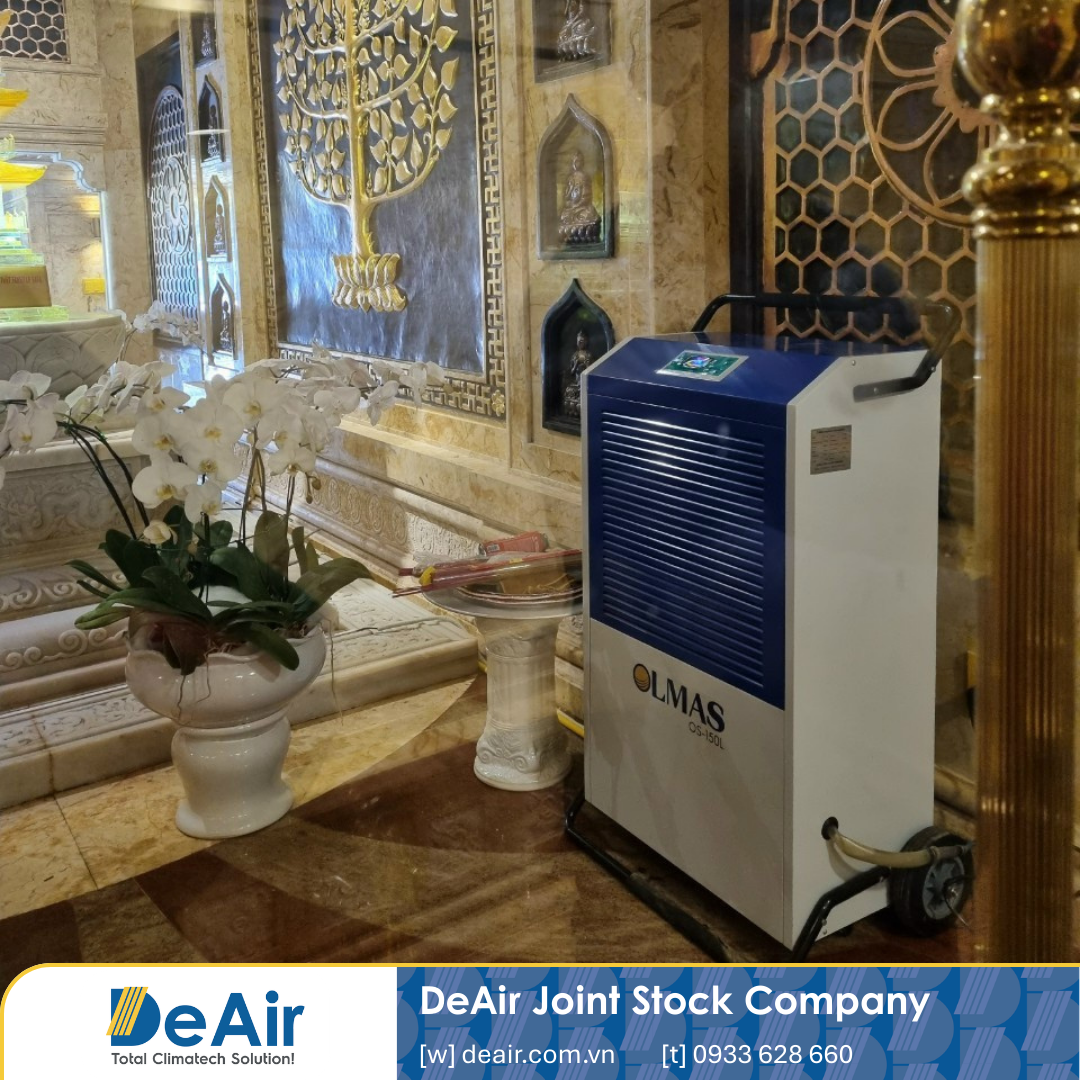 Features of a portable industrial dehumidifier providing flexible humidity control for various areas